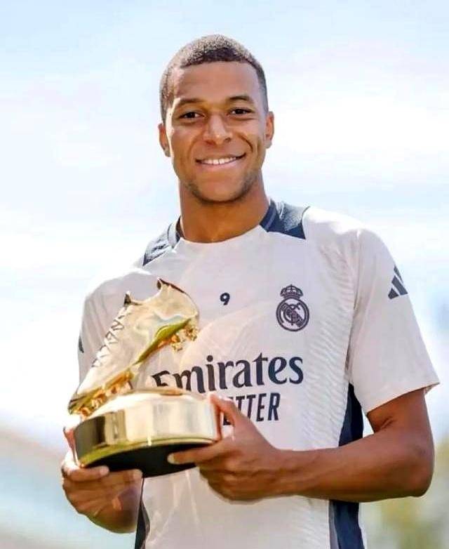 曼联26岁球员正在让穆帅在曼联的预言，接近成为现实