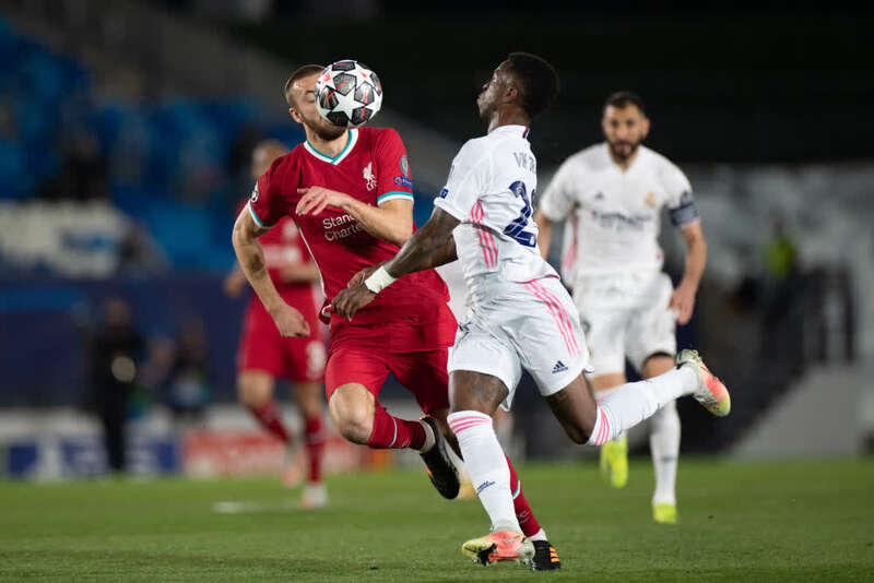 沃尔夫斯堡vs勒沃库森：马耶尔、阿诺德首发，希克、格里马尔多出战